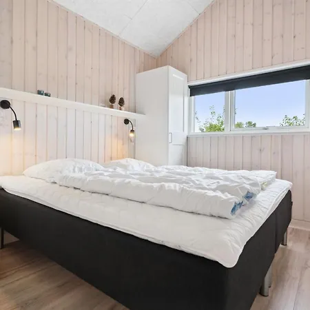 Amdi - 700m From The Sea By Interhome 度假居
