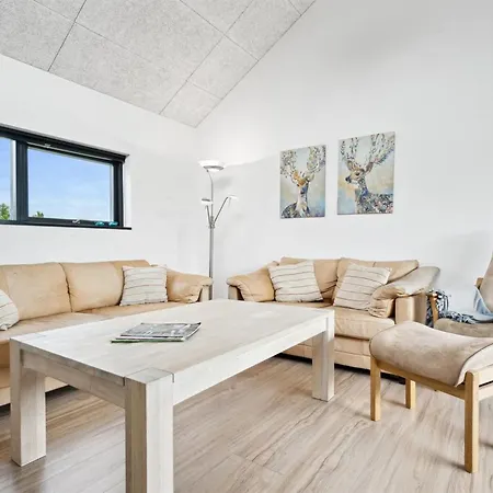 Ferienhaus Amdi - 700m From The Sea By Interhome *