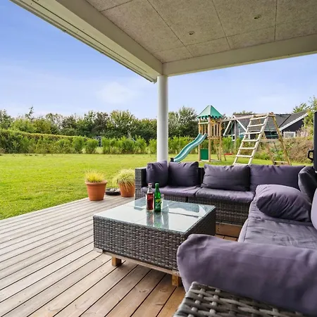 Amdi - 700m From The Sea By Interhome Ferienhaus Nedre Lysabild