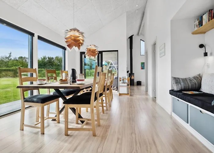 Amdi - 700m From The Sea By Interhome