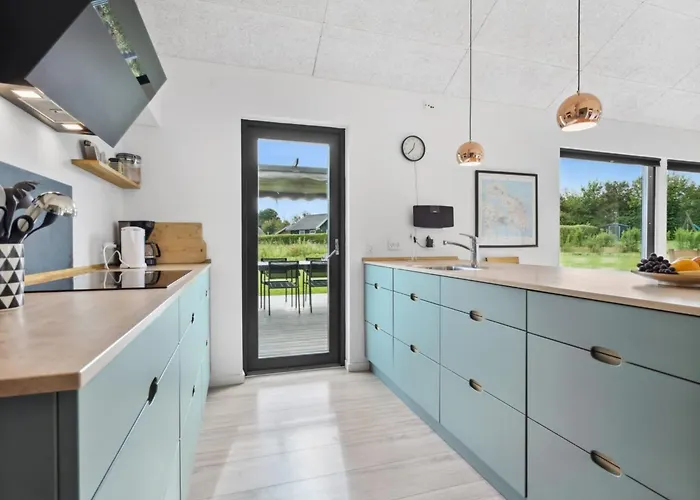 Semesterbostad Amdi - 700m From The Sea By Interhome *