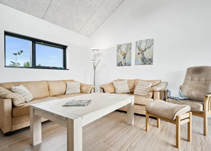 Feriehus Amdi - 700m From The Sea By Interhome *