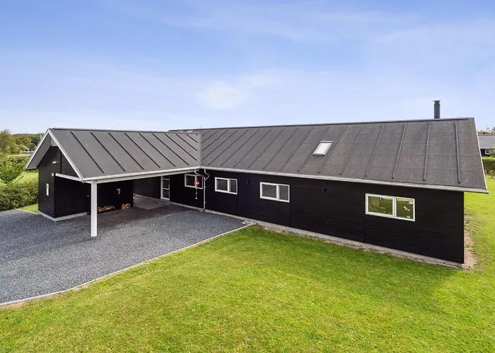 Amdi - 700m From The Sea By Interhome Nedre Lysabild