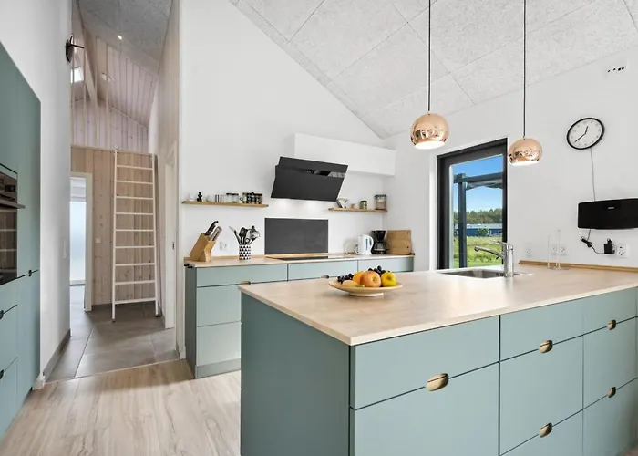 Amdi - 700m From The Sea By Interhome Feriehus *